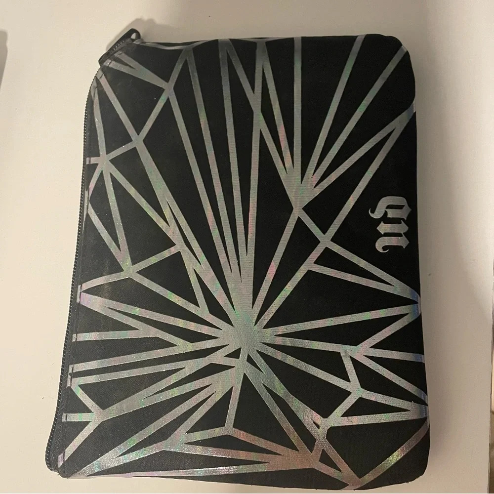 New Urban Decay Vice 4 Eyeshadow Palette - Rare Sold Out Discontinued Vice4 - Picture 4 of 4